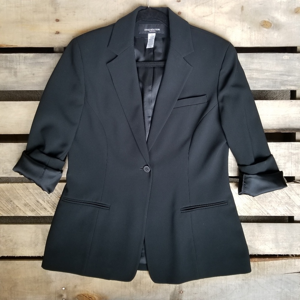 Hourglass Black Blazer